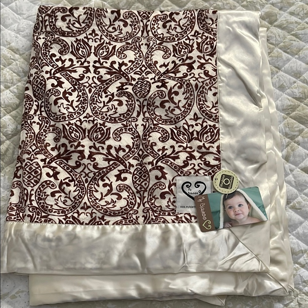 My Blankee Elegant Cream and Brown Patterned Blanket